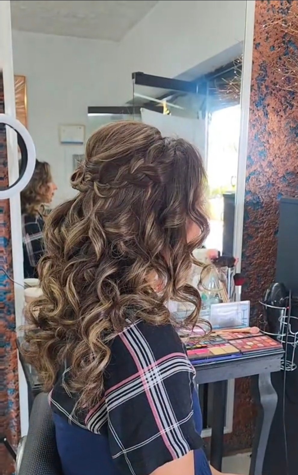 Maquillaje y Peinado — Sonno Bella